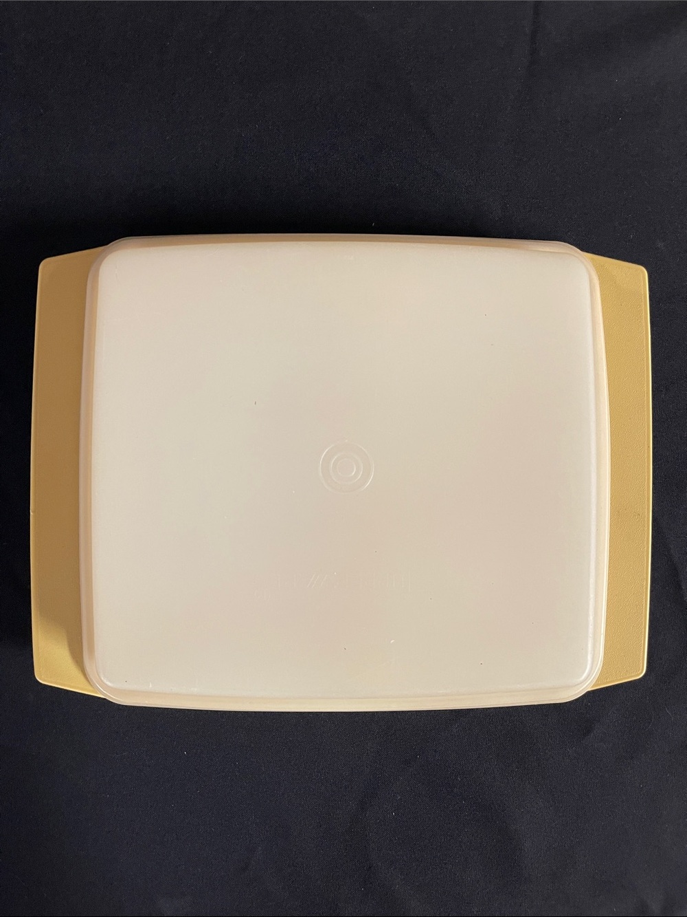 Vintage Tupperware Harvest Gold Deviled Egg Holder Carrier